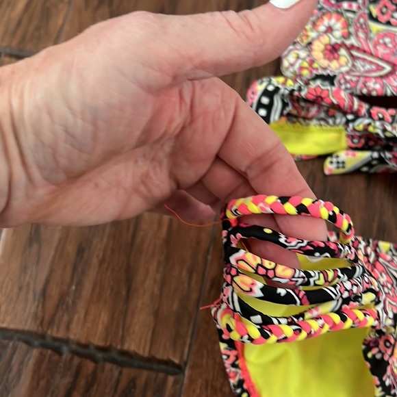 Rebecca Virtue colorful bikini size 4 - Picture 4 of 7